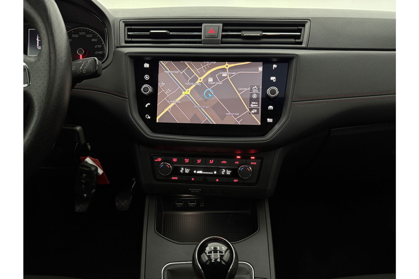 SEAT Ibiza 1.0 TSI FR Pano Beats Camera Carplay Clima Cruise LED Navigatie PDC 17"LMV