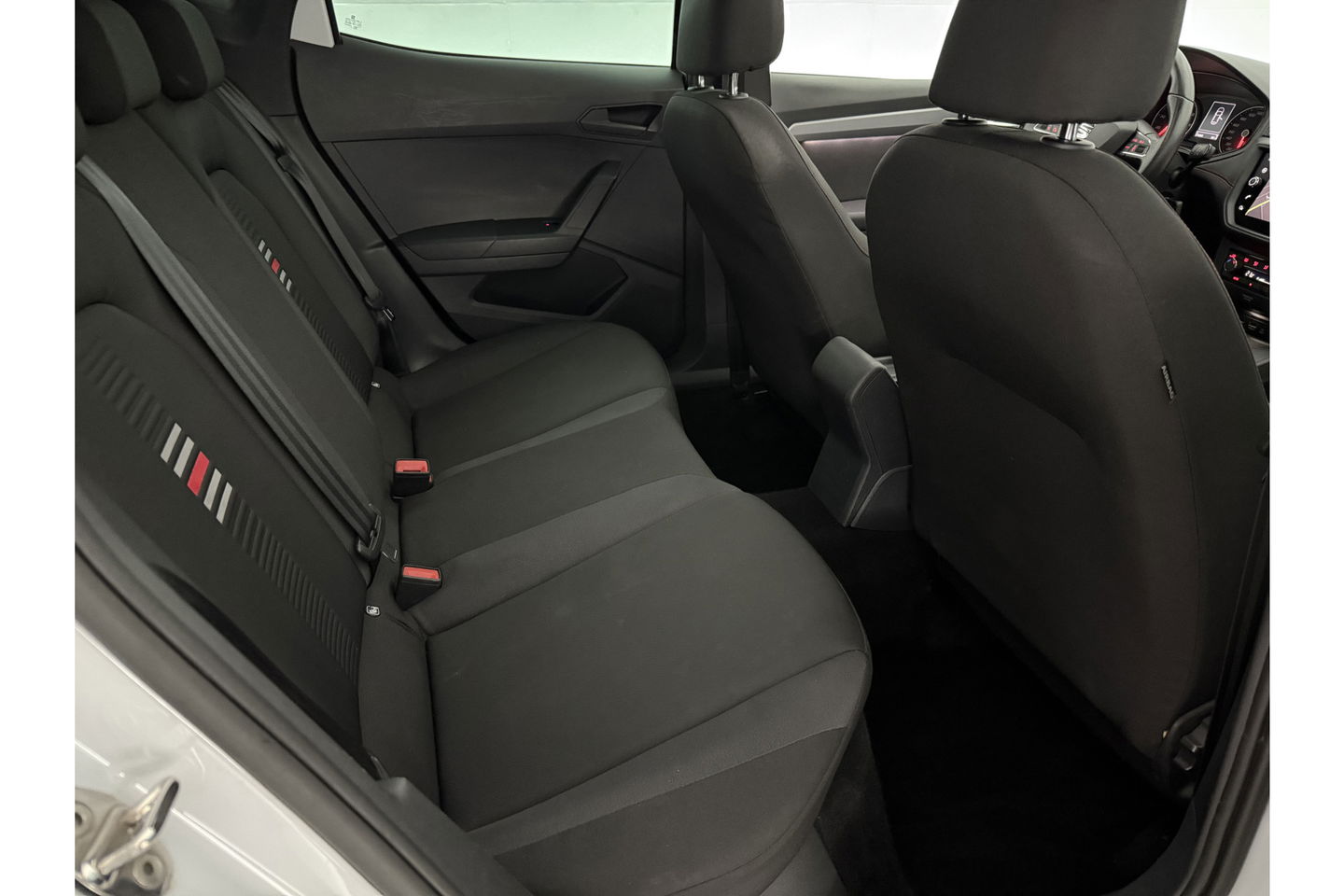SEAT Ibiza 1.0 TSI FR Pano Beats Camera Carplay Clima Cruise LED Navigatie PDC 17"LMV