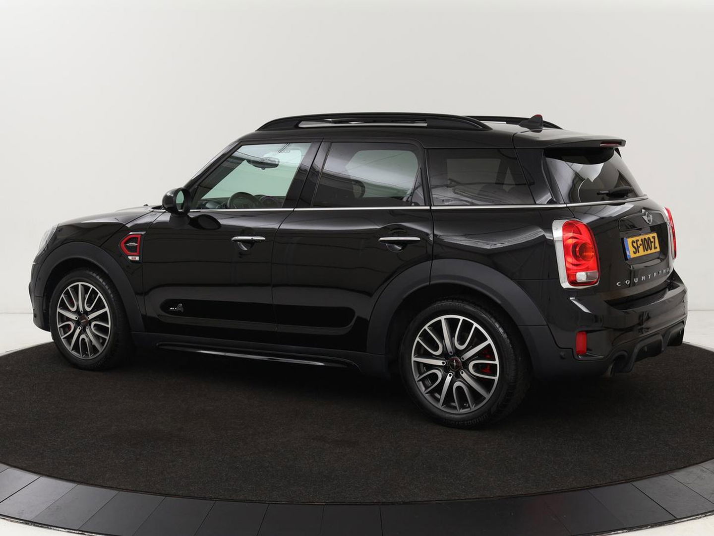 MINI Countryman 2.0 John Cooper Works ALL4 Chili | Panoramadak | Stoelverwarming | Leder | Head-Up | Harman/Kardon | Carplay | Memory