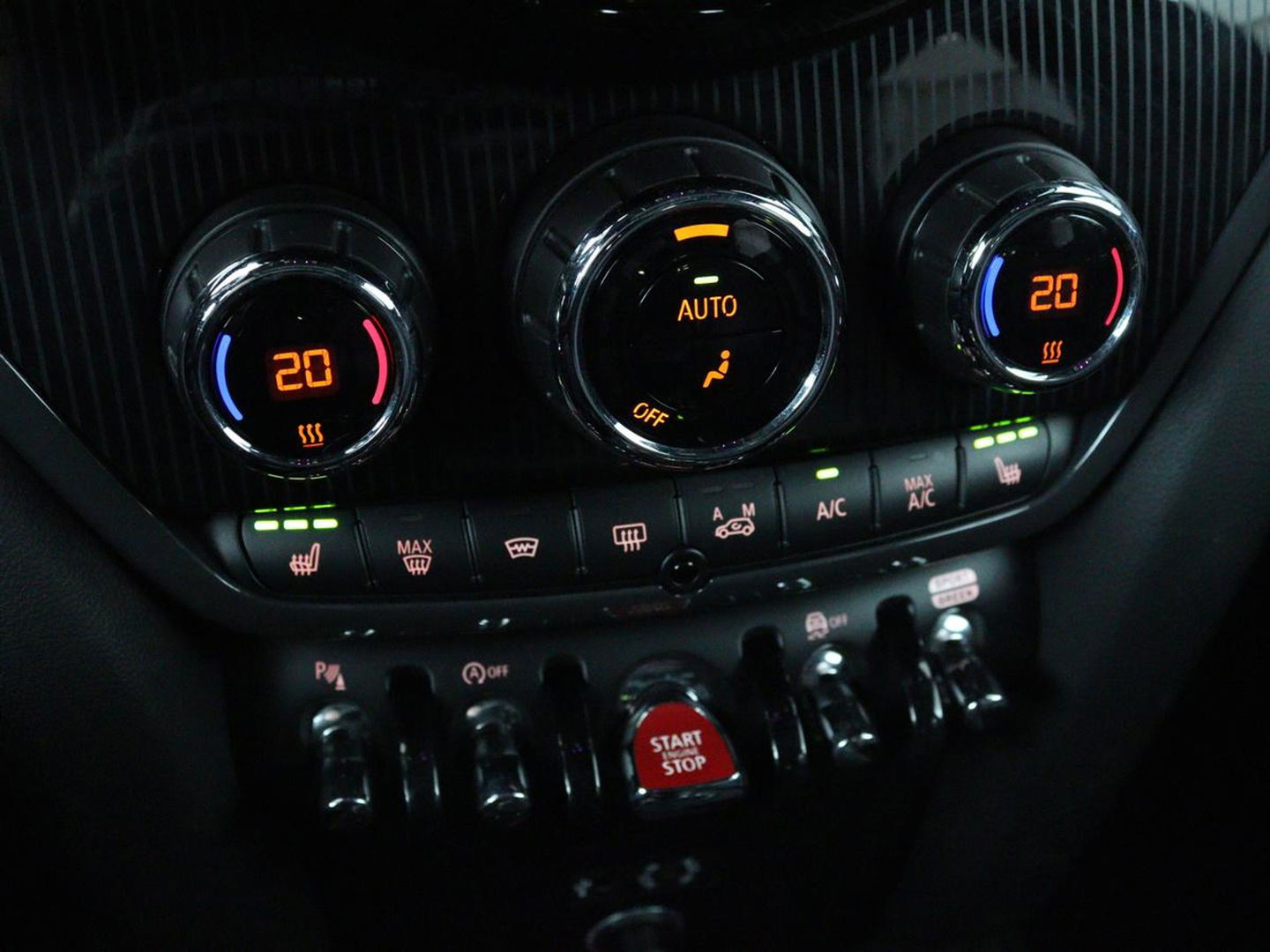 MINI Countryman 2.0 John Cooper Works ALL4 Chili | Panoramadak | Stoelverwarming | Leder | Head-Up | Harman/Kardon | Carplay | Memory