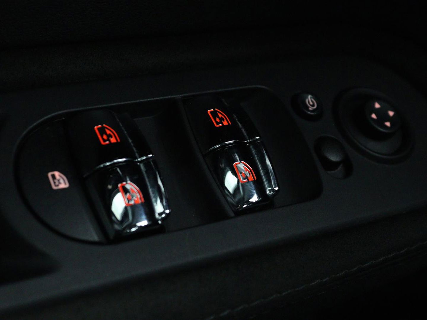 MINI Countryman 2.0 John Cooper Works ALL4 Chili | Panoramadak | Stoelverwarming | Leder | Head-Up | Harman/Kardon | Carplay | Memory