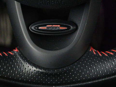 MINI Countryman 2.0 John Cooper Works ALL4 Chili | Panoramadak | Stoelverwarming | Leder | Head-Up | Harman/Kardon | Carplay | Memory