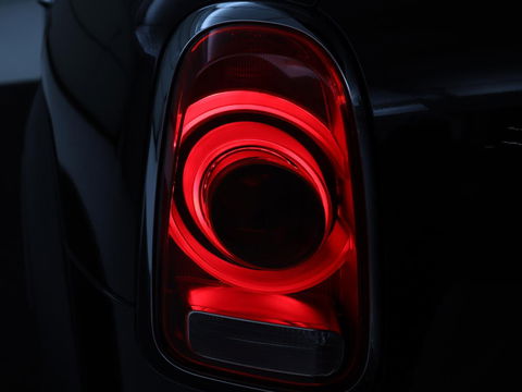 MINI Countryman 2.0 John Cooper Works ALL4 Chili | Panoramadak | Stoelverwarming | Leder | Head-Up | Harman/Kardon | Carplay | Memory
