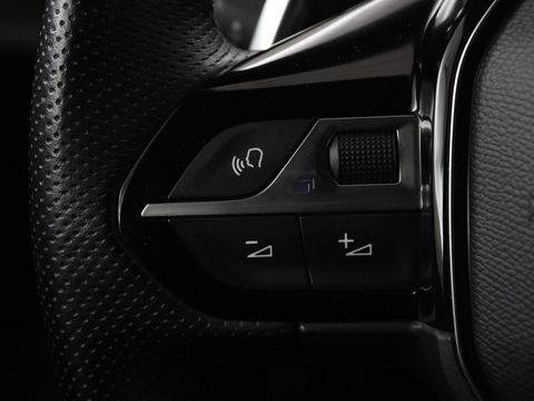 Peugeot 508 1.6 HYbrid GT | Leder | Stoelverwarming | 360 camera | Focal Sound | Memory | Adaptive cruise | Carplay | Keyless | Navigatie | Full LED | PHEV