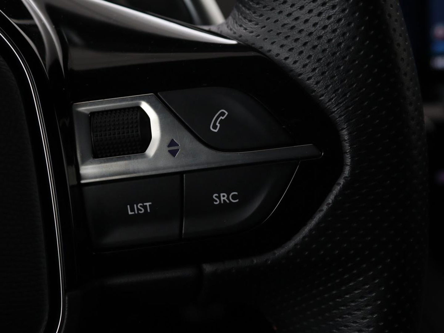 Peugeot 508 1.6 HYbrid GT | Leder | Stoelverwarming | 360 camera | Focal Sound | Memory | Adaptive cruise | Carplay | Keyless | Navigatie | Full LED | PHEV