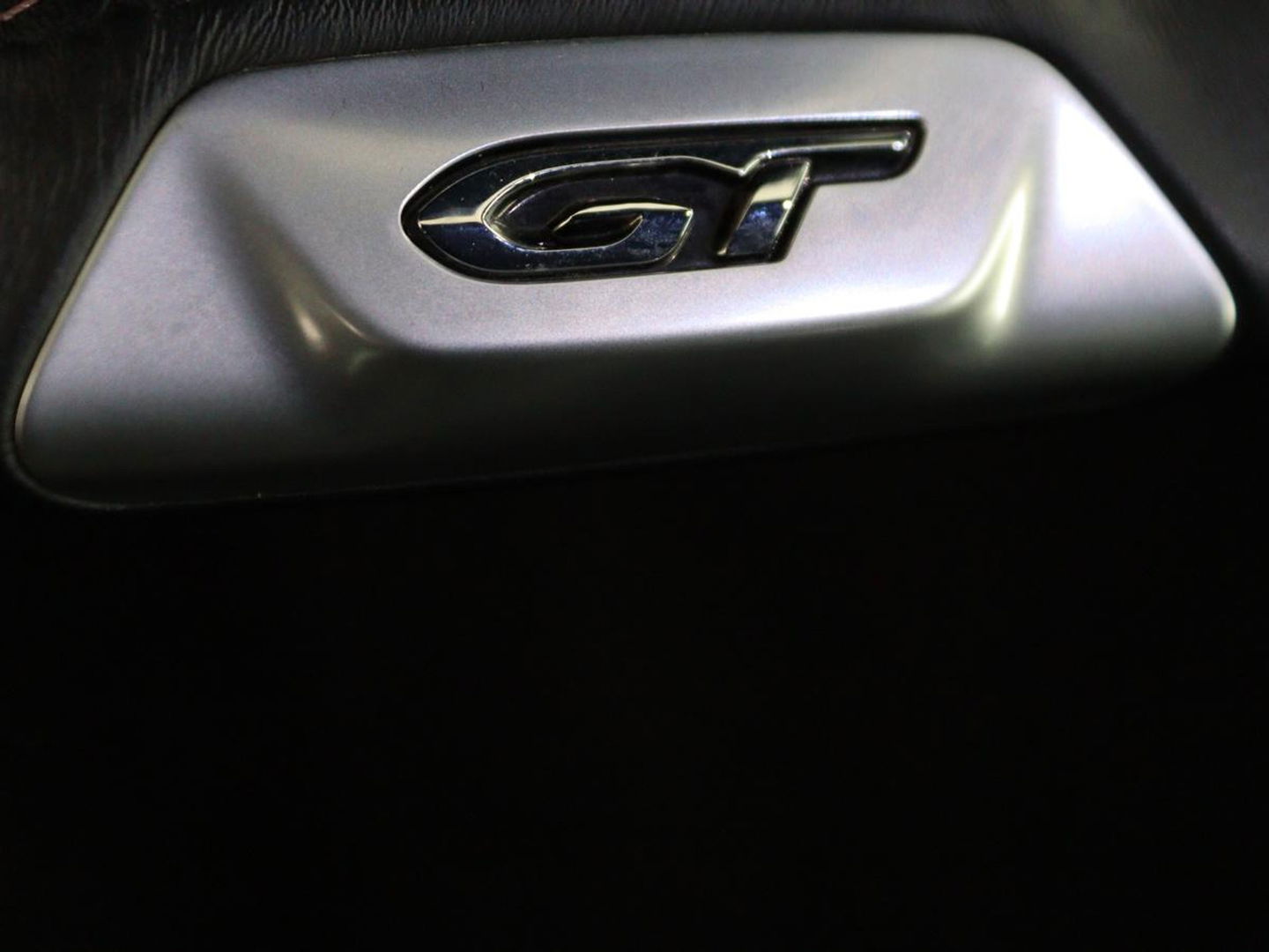 Peugeot 508 1.6 HYbrid GT | Leder | Stoelverwarming | 360 camera | Focal Sound | Memory | Adaptive cruise | Carplay | Keyless | Navigatie | Full LED | PHEV