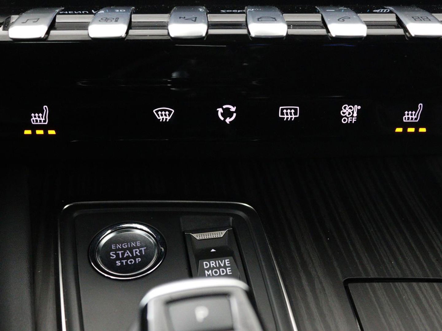 Peugeot 508 1.6 HYbrid GT | Leder | Stoelverwarming | 360 camera | Focal Sound | Memory | Adaptive cruise | Carplay | Keyless | Navigatie | Full LED | PHEV