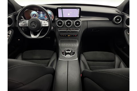 Mercedes-Benz C-Klasse AMG Camera Trekhaak LED Virtual Cruise Clima Navi PDC 18''LMV