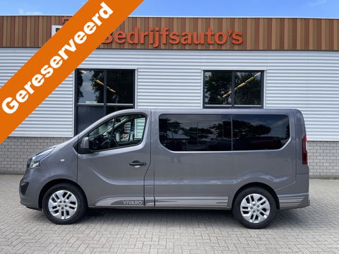 Opel Vivaro Combi 1.6 CDTI 120pk L1H1 Innovation / 8 persoons / vaste prijs rijklaar € 21.950 marge / vrij van btw / euro 6 diesel / airco / cruise / camera / trekhaak / metallic lak / lichtmetalen velgen