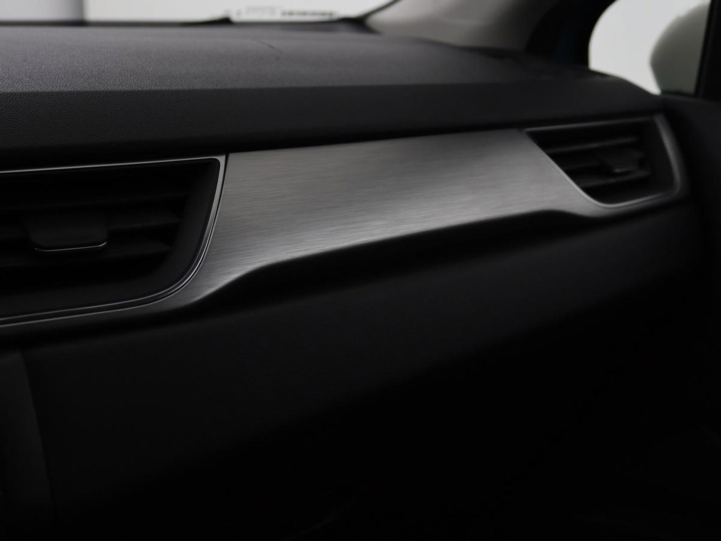 Renault Captur 1.6 E-Tech Plug-in Hybrid 160 Intens | Adaptive cruise | Stuurverwarming | Carplay | Full LED | Keyless | Navigatie | Parkeerhulp