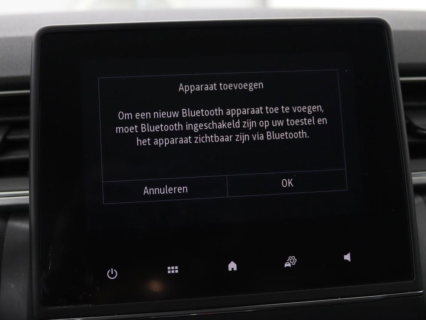 Renault Captur 1.6 E-Tech Plug-in Hybrid 160 Intens | Adaptive cruise | Stuurverwarming | Carplay | Full LED | Keyless | Navigatie | Parkeerhulp