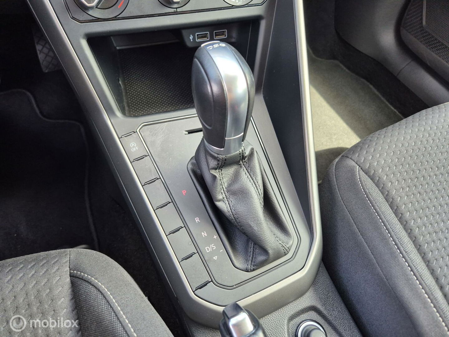 Volkswagen Polo 1.0 TSI Comfortline, DSG, Navi, Carplay, NAP