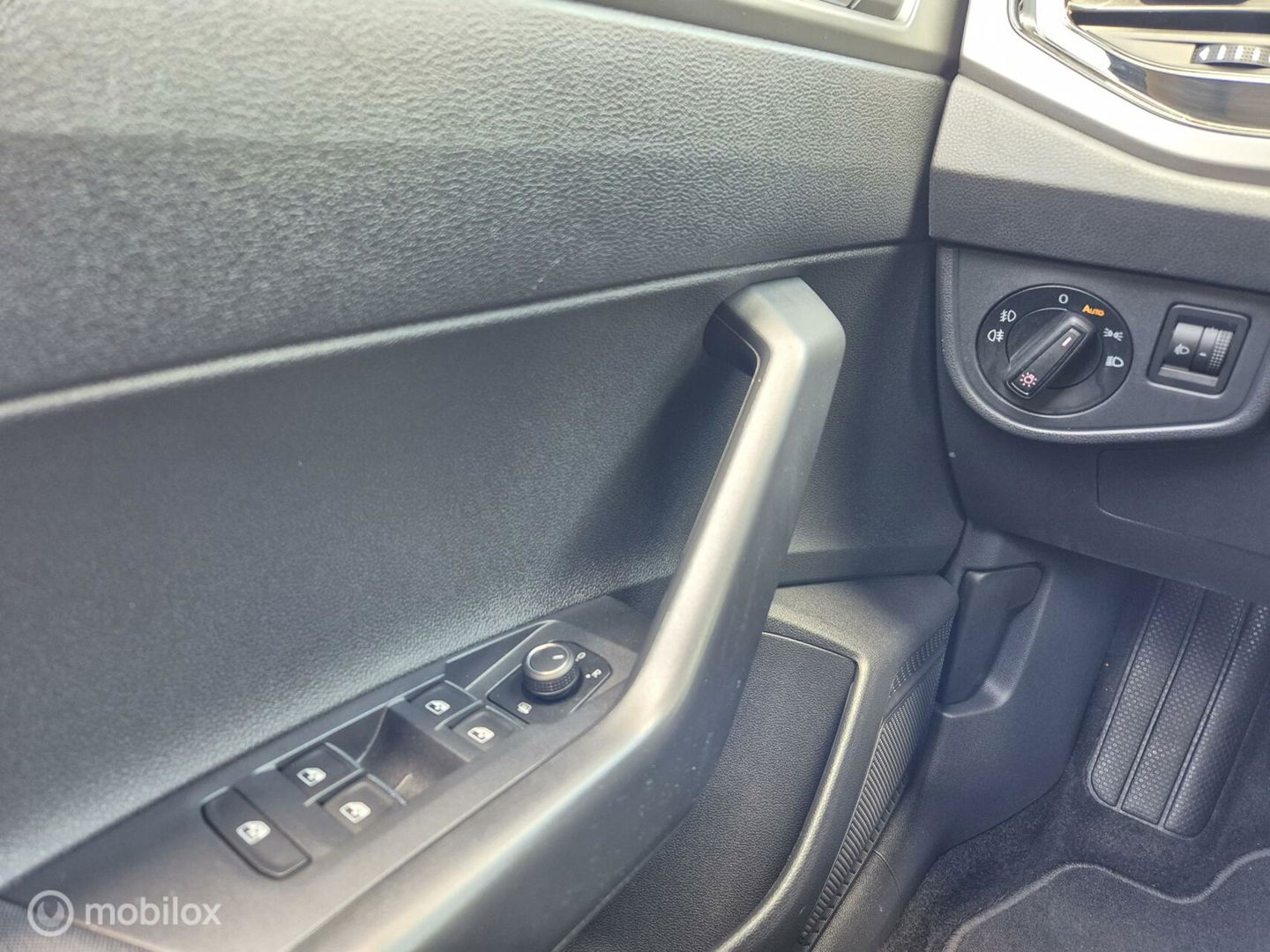 Volkswagen Polo 1.0 TSI Comfortline, DSG, Navi, Carplay, NAP