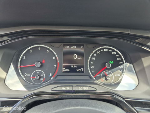 Volkswagen Polo 1.0 TSI Comfortline, DSG, Navi, Carplay, NAP