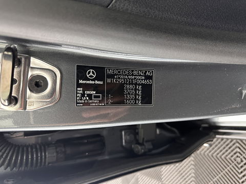 Mercedes-Benz EQE 350+ Launch-Edition AMG-Line 91 kWh [ 3-Fase ] Aut. *PANO | BURMESTER-SURROUND | ADAPTIVE-CRUISE | BLINDSPOT | LEATHER-MICROFIBRE | FULL-LED | AMBIENT-LIGHT | MEMORY-PACK | DIGI-COCKPIT | SPORT-SEATS | CAMERA | KEYLESS | DAB+ | CARPLAY |