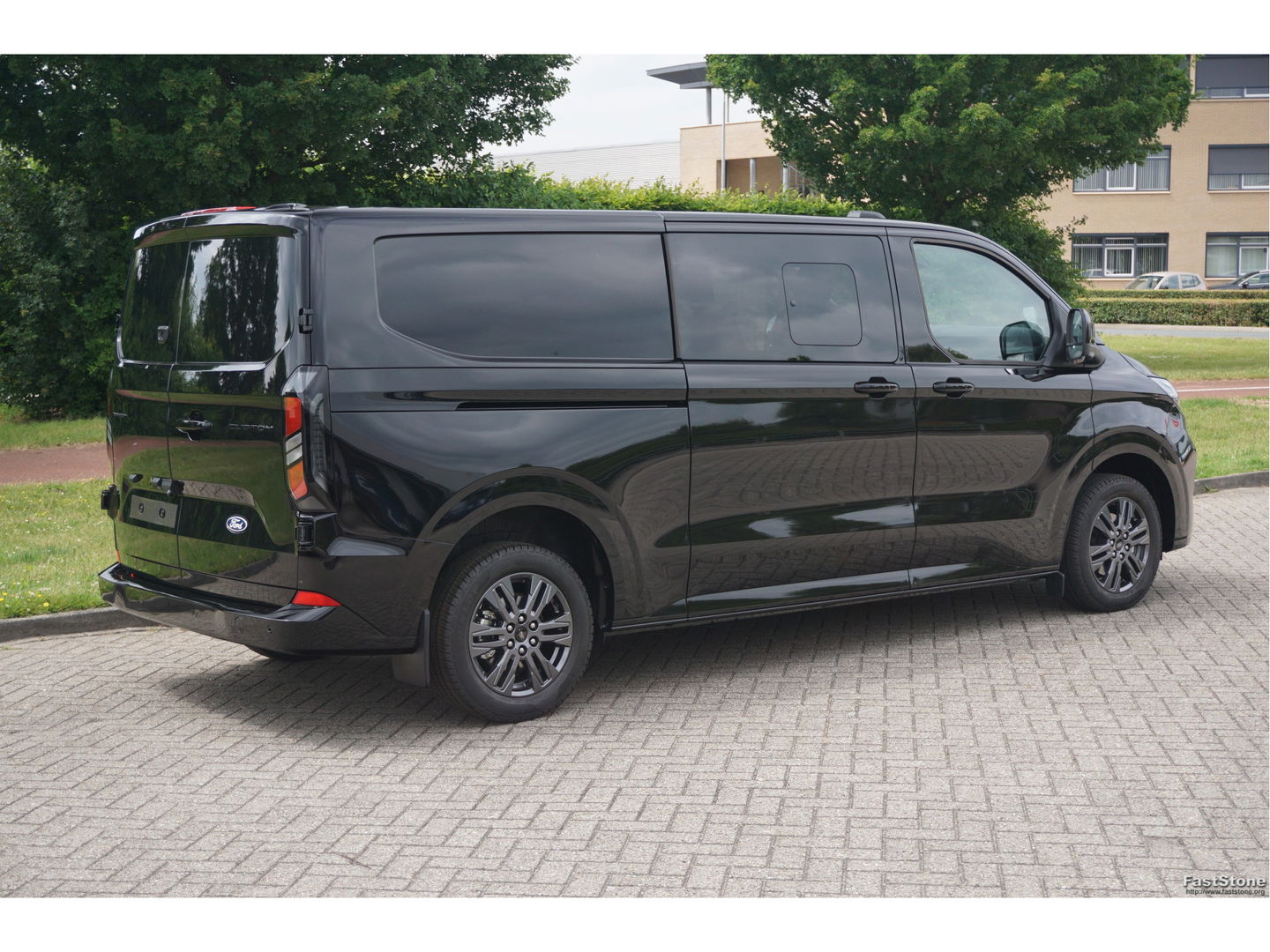 Ford Transit Custom 320L 170PK DC Limited AUT BPM VRIJ!! Navi, ACC, 360° Cam, 17" LM, Elek. Schuifdeur!! NR. 308