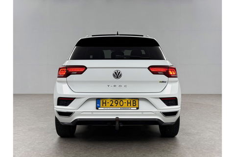 Volkswagen T-Roc 1.5 TSI R-line DSG 150PK Pano LED Virtual Trekhaak ACC Camera Carplay Clima Navi 19"LMV