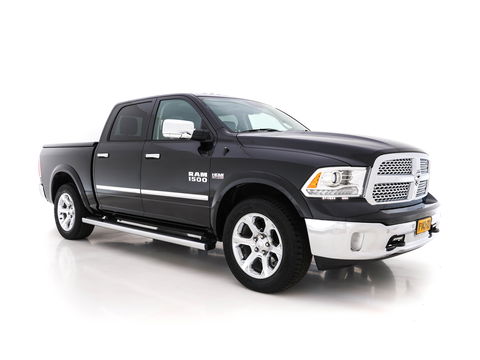 Dodge Ram 1500 5.7 V8 HEMI LARAMIE Quad-Cab 6'4 [ 5-Pers. ] Aut. *PANO | LUXURY-LEATHER | MEMORY-PACK | ALPINE-SOUNDSYSTEM | CAMERA | NAVI-FULLMAP | HEATED-COOLED-COMFORTSEATS| TOWBAR | 20''ALU*