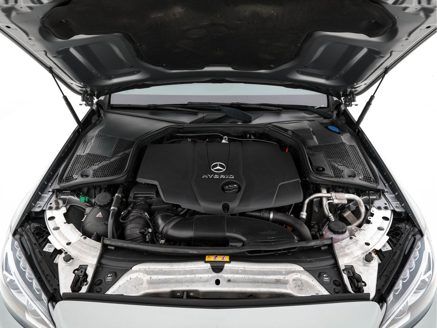 Mercedes-Benz C-Klasse 300 CDI HYBRID Lease Edition AMG-Sport-Pack Aut. *FULL-LED | ARTICO-FULL-LEATHER | NAVI-FULLMAP | SPORT-SEATS | ECC | SHIFT-PADDLES | PDC | CRUISE | CAMERA | 18''ALU *