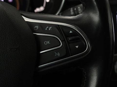 Renault Kadjar 1.3 TCe Intens | Automaat | Trekhaak | Carplay | Full LED | Navigatie | Camera | Half leder | Keyless | Climate control | Cruise control