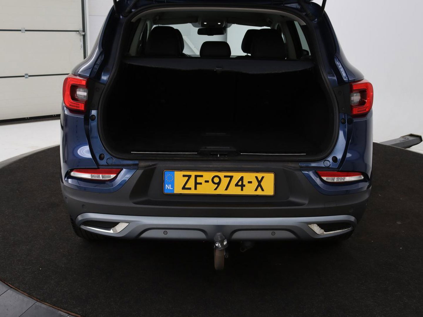 Renault Kadjar 1.3 TCe Intens | Automaat | Trekhaak | Carplay | Full LED | Navigatie | Camera | Half leder | Keyless | Climate control | Cruise control