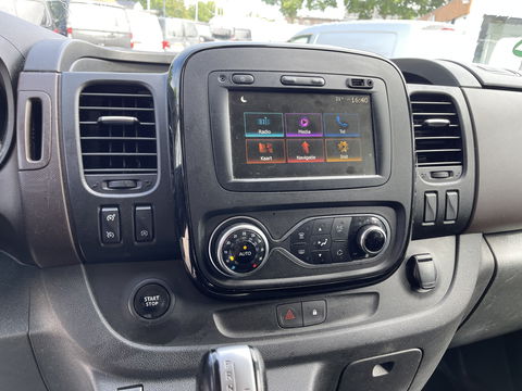 Fiat Talento 2.0 MultiJet 170pk automaat L2H1 SX DC 5 persoons / vaste prijs rijklaar € 23.950 ex btw / lease vanaf € 391 / dubbele schuifdeur / airco / cruise / navi / camera / trekhaak !