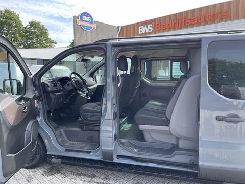 Fiat Talento 2.0 MultiJet 170pk automaat L2H1 SX DC 5 persoons / vaste prijs rijklaar € 23.950 ex btw / lease vanaf € 391 / dubbele schuifdeur / airco / cruise / navi / camera / trekhaak !