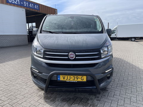 Fiat Talento 2.0 MultiJet 170pk automaat L2H1 SX DC 5 persoons / vaste prijs rijklaar € 23.950 ex btw / lease vanaf € 391 / dubbele schuifdeur / airco / cruise / navi / camera / trekhaak !