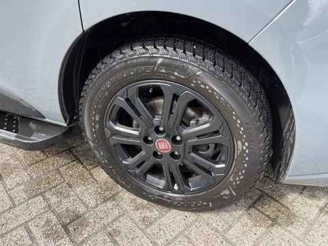 Fiat Talento 2.0 MultiJet 170pk automaat L2H1 SX DC 5 persoons / vaste prijs rijklaar € 23.950 ex btw / lease vanaf € 391 / dubbele schuifdeur / airco / cruise / navi / camera / trekhaak !