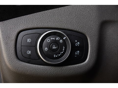Ford Transit Connect 1.5 EcoBlue L2 Black Edition Camera, Cruise, Carplay, 120PK, Automaat, Multimedia, Automaat, Stoelverwarming, Uniek!