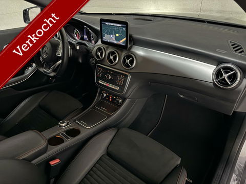 Mercedes-Benz CLA 180 Night AMG Pano Camera Cruise NAP
