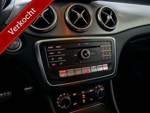 Mercedes-Benz CLA 180 Night AMG Pano Camera Cruise NAP