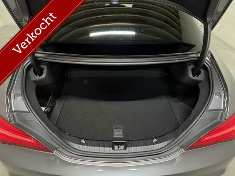 Mercedes-Benz CLA 180 Night AMG Pano Camera Cruise NAP