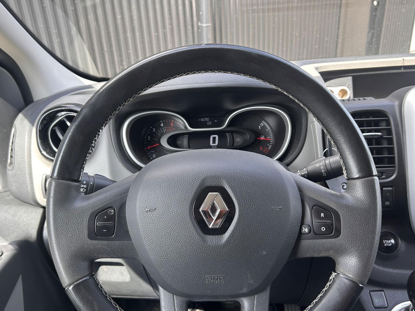 Renault Trafic 1.6 dCi L2H1 DC Luxe MARGE | 2x Schuif | Carplay |