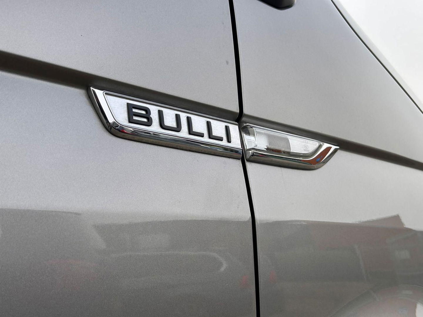 Volkswagen Transporter 199PK 2.0 TDI L2H1 DC Highline | MARGE | Standkachel | 2x schuifdeur | PANO