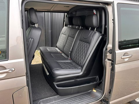 Volkswagen Transporter 199PK 2.0 TDI L2H1 DC Highline | MARGE | Standkachel | 2x schuifdeur | PANO