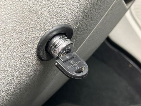 Volkswagen Transporter 199PK 2.0 TDI L2H1 DC Highline | MARGE | Standkachel | 2x schuifdeur | PANO