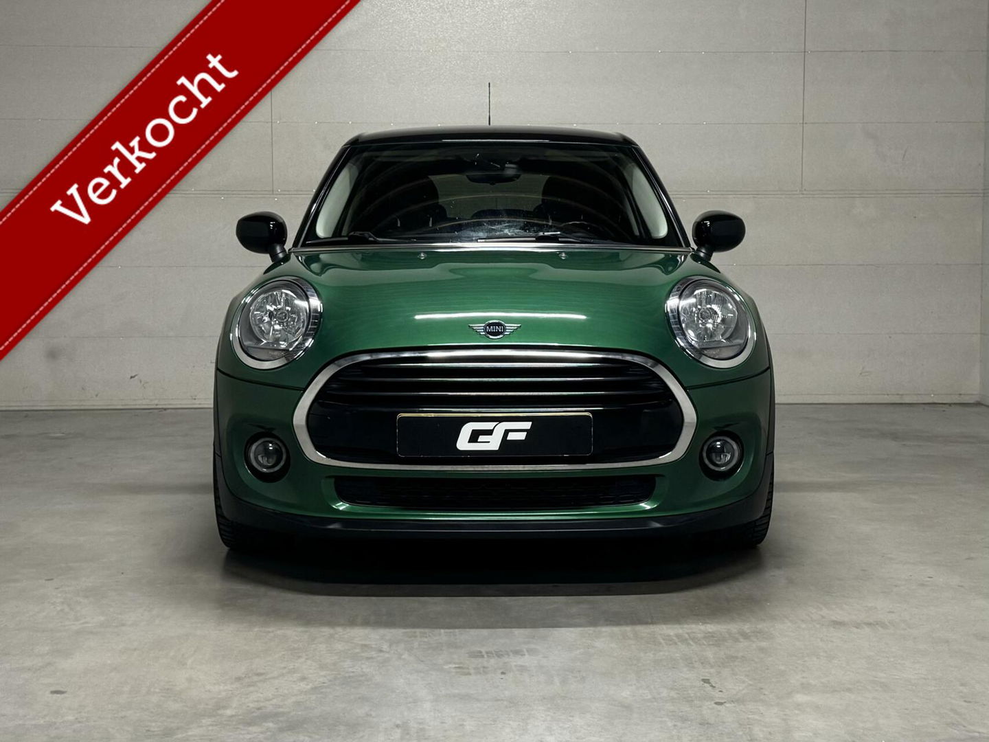 MINI Cooper Mini 1.5 Luxery Leer CarPlay Navi Cruise NAP