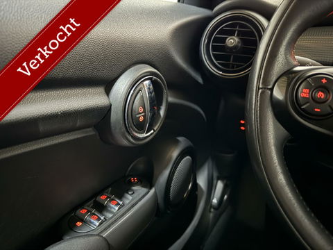 MINI Cooper Mini 1.5 Luxery Leer CarPlay Navi Cruise NAP