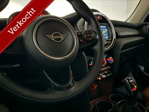 MINI Cooper Mini 1.5 Luxery Leer CarPlay Navi Cruise NAP