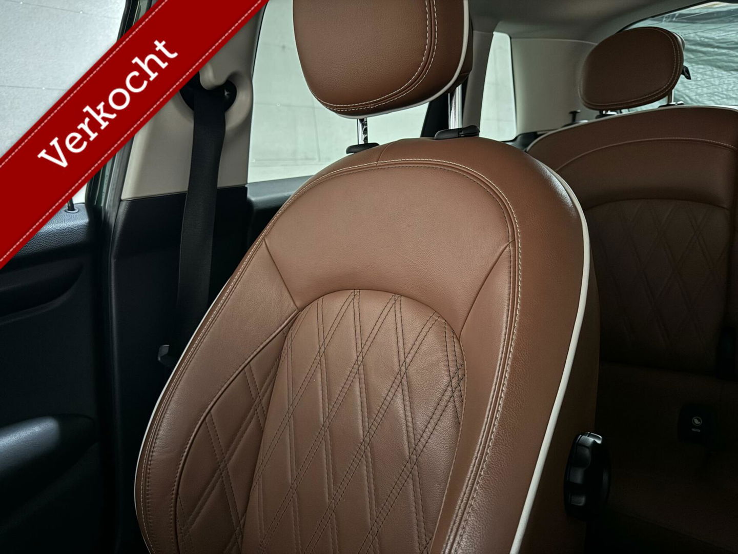 MINI Cooper Mini 1.5 Luxery Leer CarPlay Navi Cruise NAP