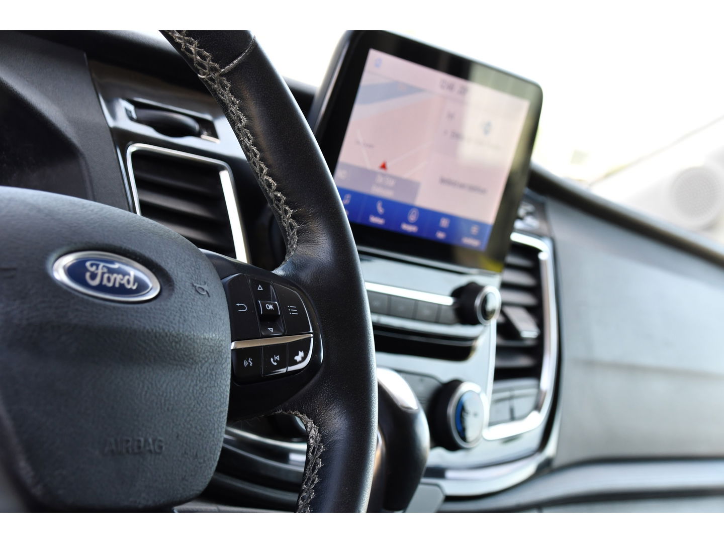 Ford Transit 350 2.0 TDCI L3H2 Limited PB Edition Adaptieve Cruise, 360 Camera, Carplay, 2 x Schuifdeur, Automaat, Xenon, Automaat, Uniek!