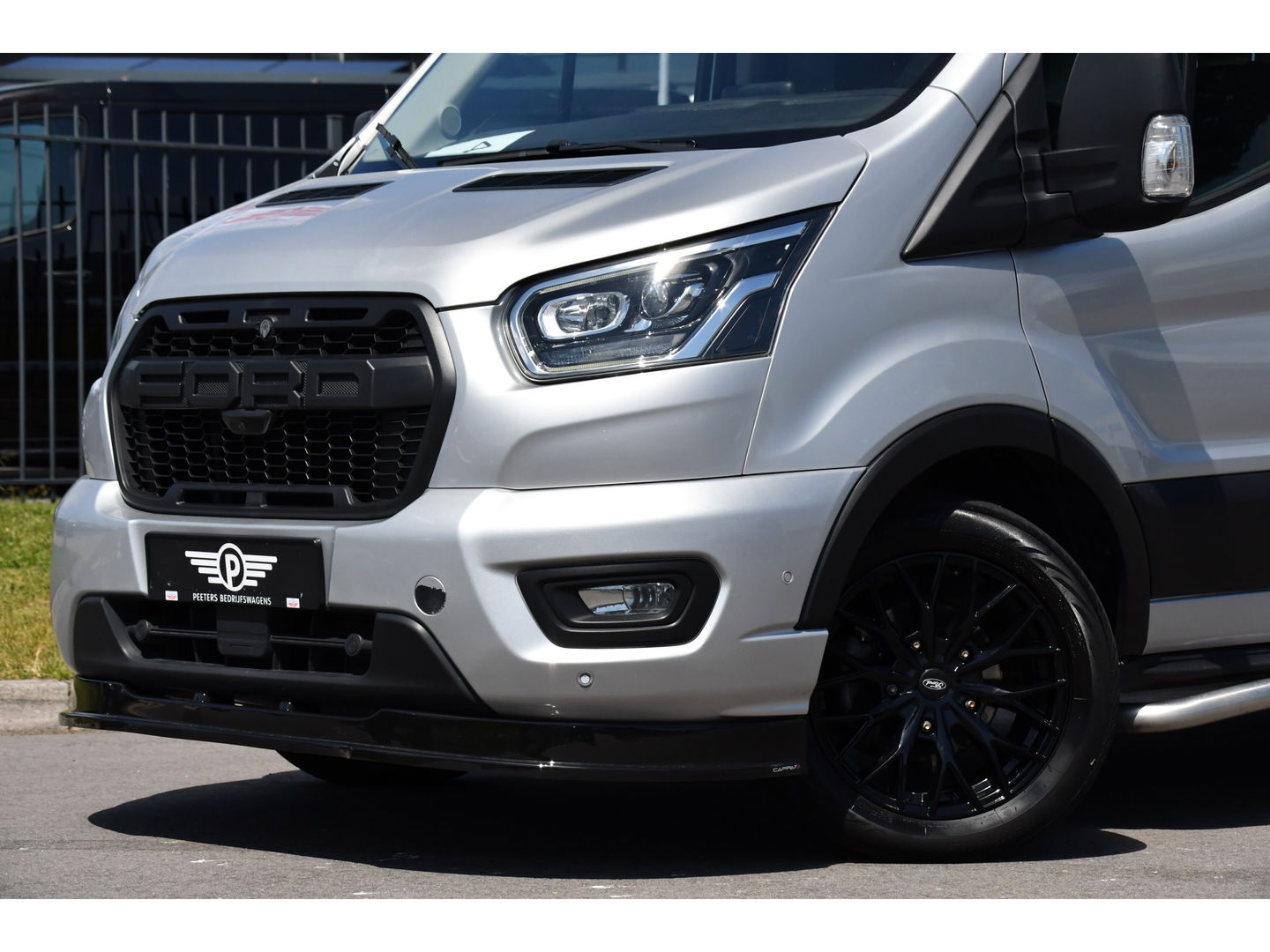 Ford Transit 350 2.0 TDCI L3H2 Limited PB Edition Adaptieve Cruise, 360 Camera, Carplay, 2 x Schuifdeur, Automaat, Xenon, Automaat, Uniek!