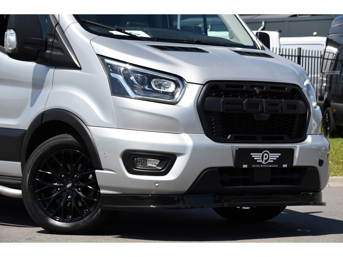 Ford Transit 350 2.0 TDCI L3H2 Limited PB Edition Adaptieve Cruise, 360 Camera, Carplay, 2 x Schuifdeur, Automaat, Xenon, Automaat, Uniek!