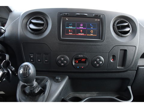 Renault Master T35 2.3 dCi L2H2 Black Edition Cruise, NAVI, Sensoren, Multimedia, Clima, Trekhaak, Airco, 145PK, Uniek!