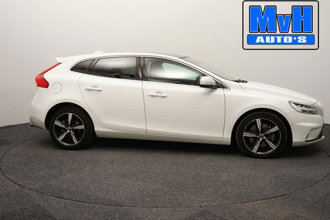 Volvo V40 1.5 T3 Polar+ Sport|R-DESIGN|PANORAMADAK|NAP|LED