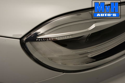Volvo V40 1.5 T3 Polar+ Sport|R-DESIGN|PANORAMADAK|NAP|LED