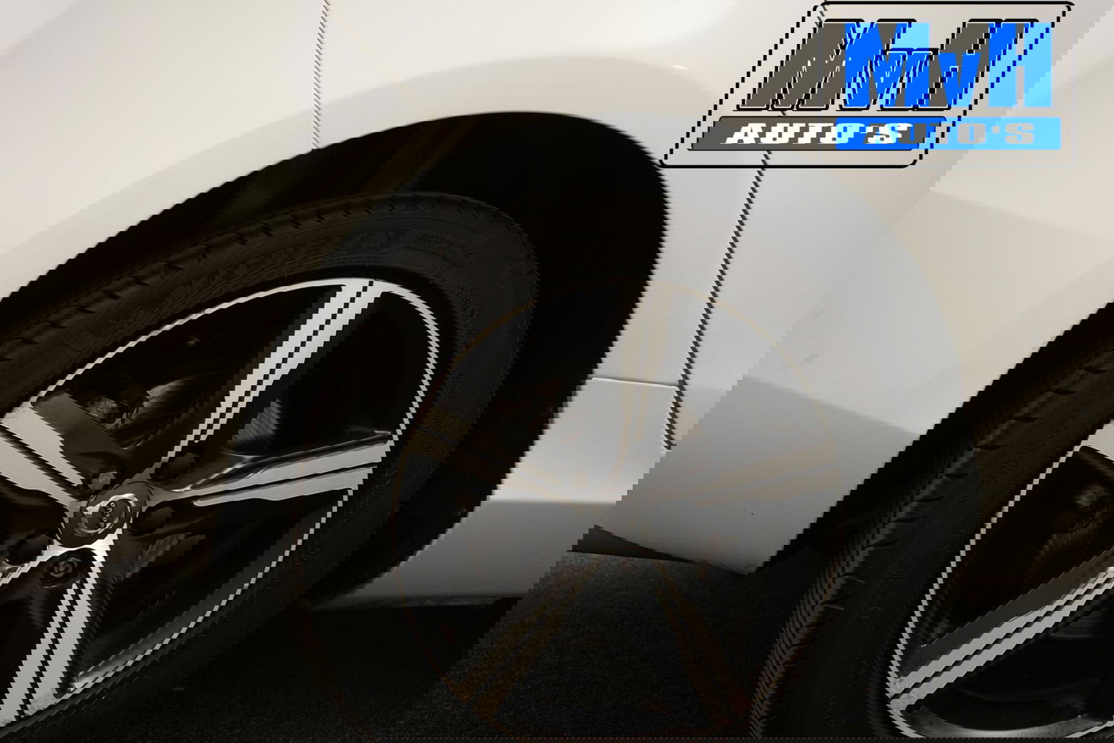 Volvo V40 1.5 T3 Polar+ Sport|R-DESIGN|PANORAMADAK|NAP|LED