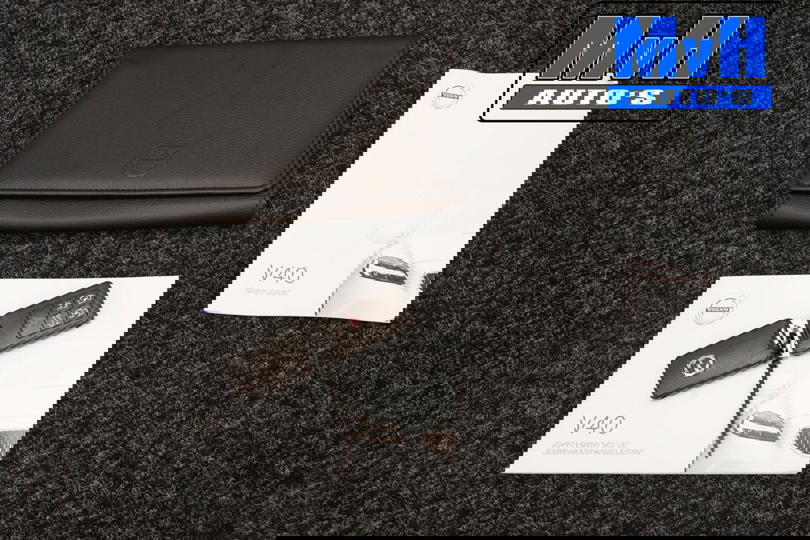 Volvo V40 1.5 T3 Polar+ Sport|R-DESIGN|PANORAMADAK|NAP|LED