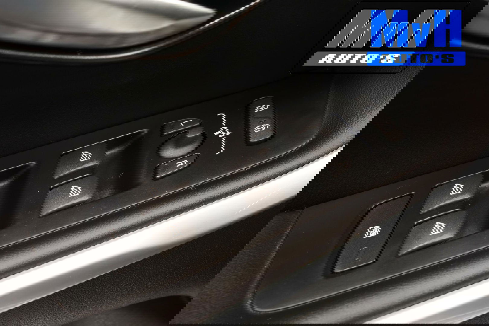 Volvo V40 1.5 T3 Polar+ Sport|R-DESIGN|PANORAMADAK|NAP|LED